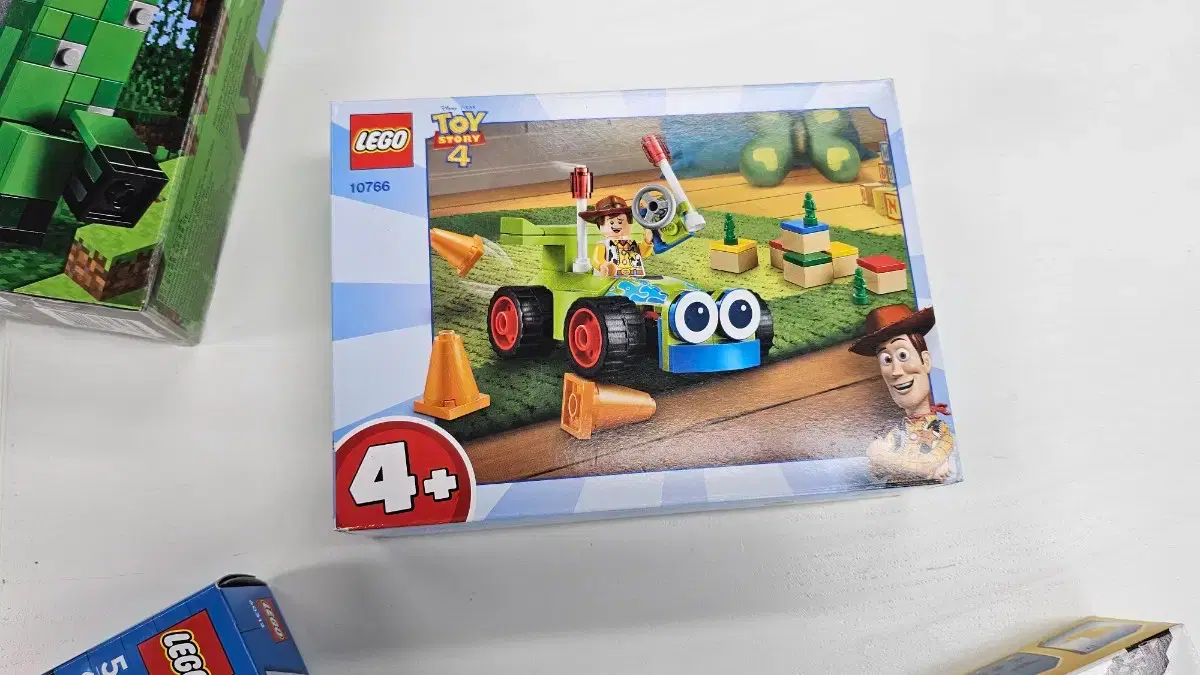thumbnail-0
